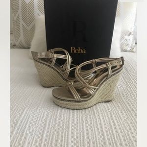 Reba gold platform sandal size 6